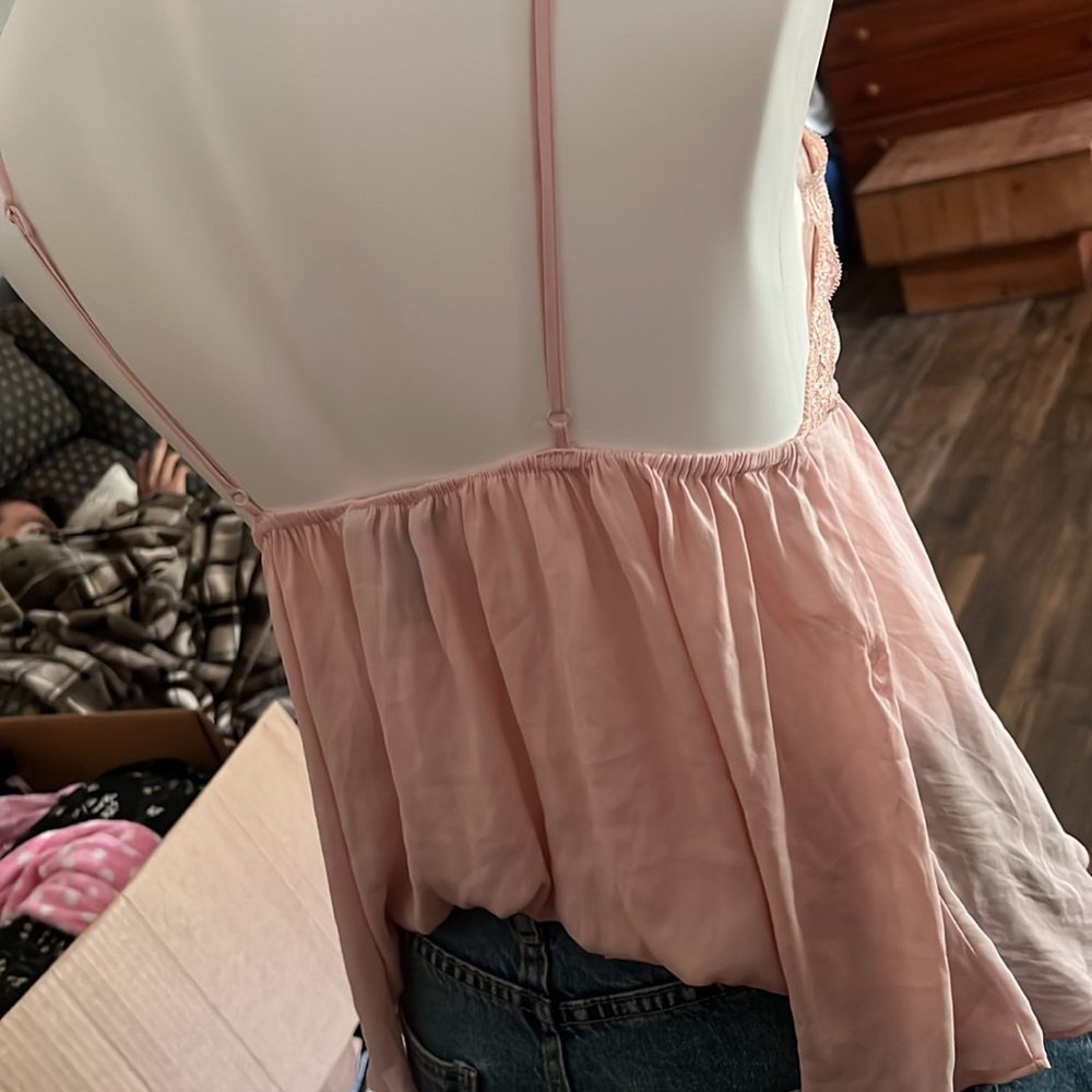 Shirt - Picture 4 of 6